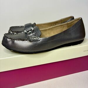 NATURALIZER Women’s Keifer Pewter FABRIC SLIP ON LOAFER Shoes SIZE 6 M W/ Box